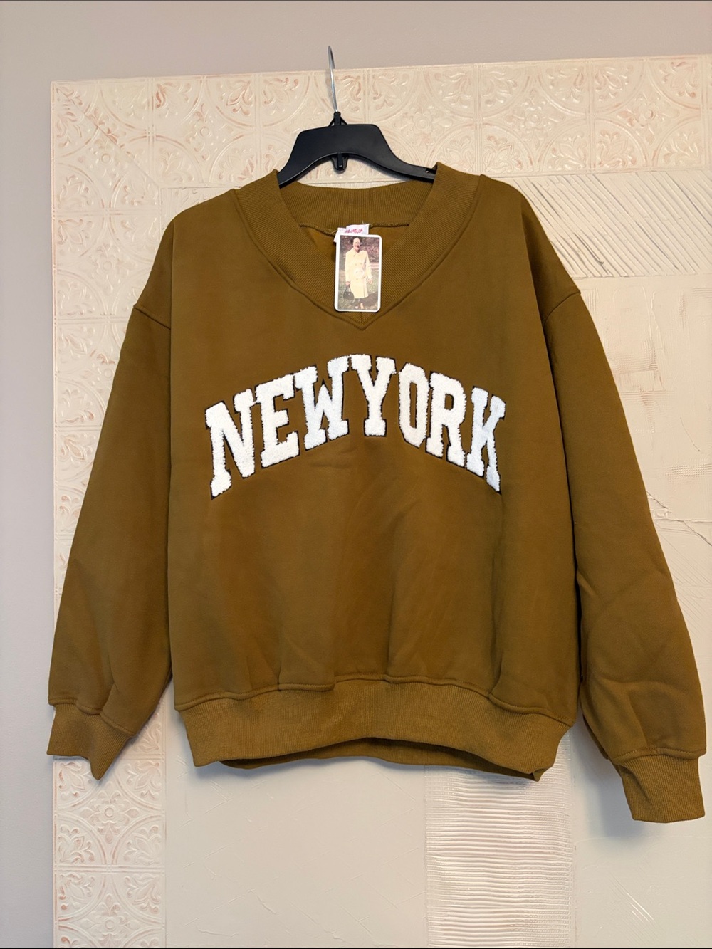 NEWYORK Olive Green Crewneck Sweatshirt, size small